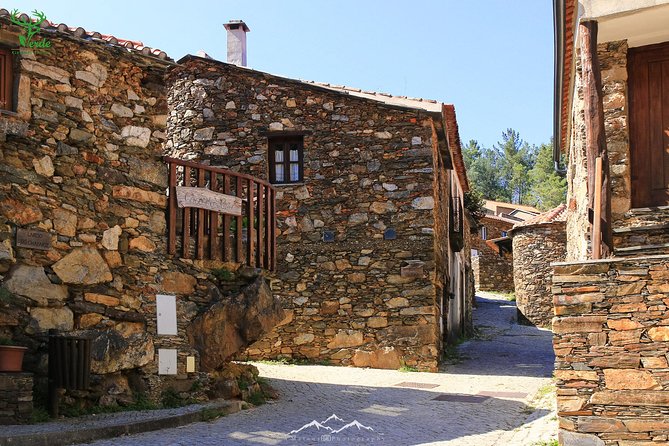 Schist Villages at Lousa Mountain - Casal Novo: the village you almost miss