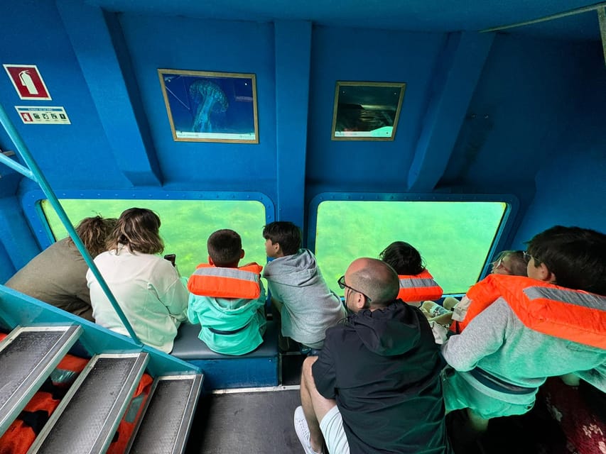 Sesimbra: Family Friendly Boat Sea Tour w/ Submarine Vision - Price and value: why $34 can work for families