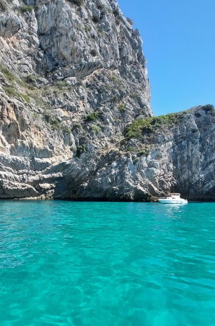 Sesimbra: Secret Bays and Beaches Boat Tour with Snorkeling - Key Takeaways Before You Go