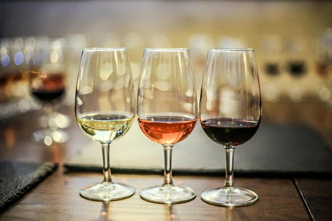 Setúbal Wine Tour with Visit and Tasting at 2 Wineries - A half-day Setúbal break from Lisbon, with pickup