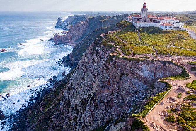Sintra and Cascais Full-Day Private Tour - Time, crowds, and getting the most from 8 hours