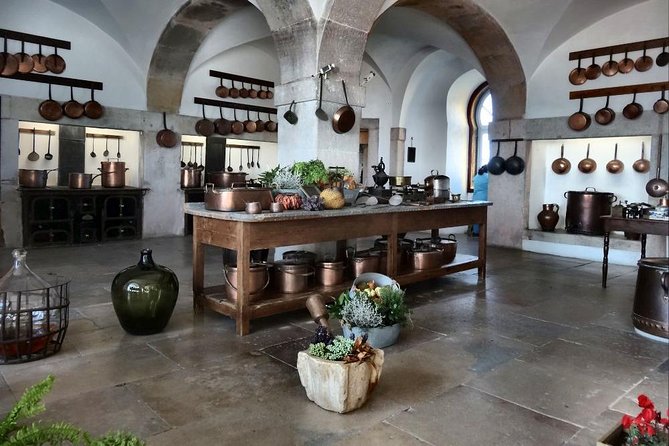 Sintra and Cascais Private Tour with Pena Palace Ticket Included - Cascais: a seaside stroll with lunch options on your terms