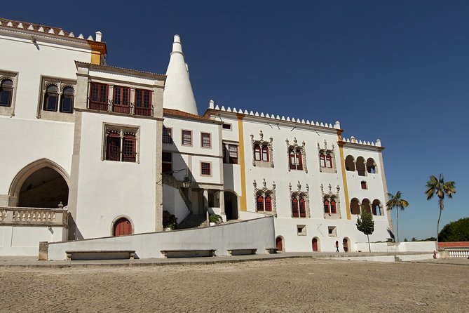 Sintra, Cascais and Estoril Coast with Tickets from Lisbon - Estoril panoramas and the ride back to Lisbon