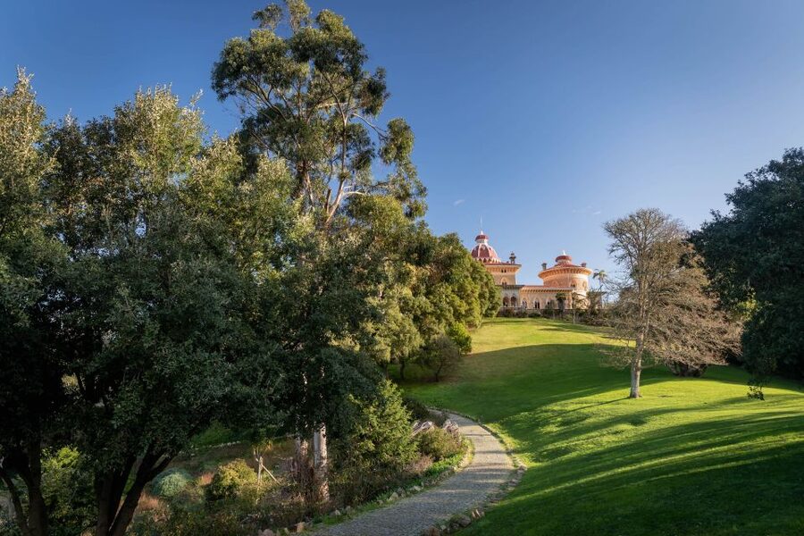 Sintra: Monserrate Palace & Park Ticket - Trails, signage, and the two-path reality