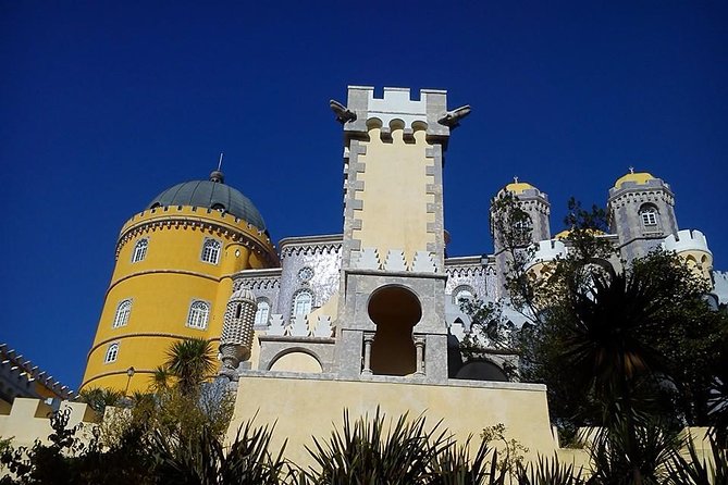 Sintra, Pena Palace, Cabo Roca, Cascais Small Group from Lisbon - The guide factor: why this trip often feels better with Nuno, Filipa, and Valerio