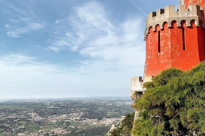 Sintra Walking Tour: Romantic Village & Palaces - Sintra National Palace: those chimneys and the style mix inside