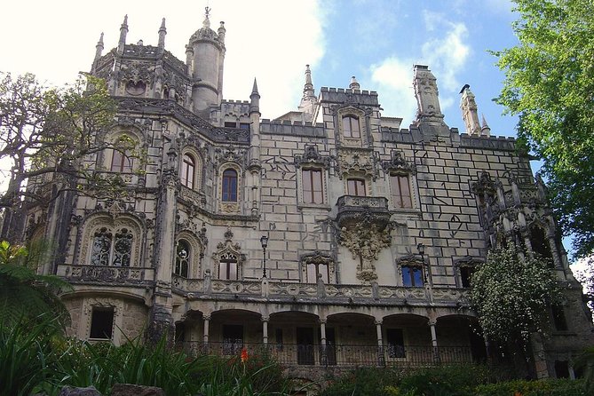 Small Group Tour to Sintra, Pena Palace, Cabo Roca and Cascais - Quinta de Regaleira Stop for Photo Variety