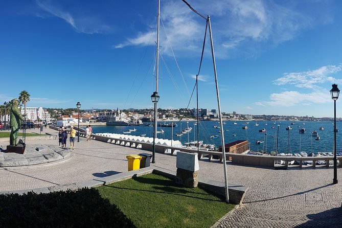 Small Group Tour to Sintra, Pena Palace, Cabo Roca and Cascais - Cascais Center for Beaches, Lunch Choices, and Shopping