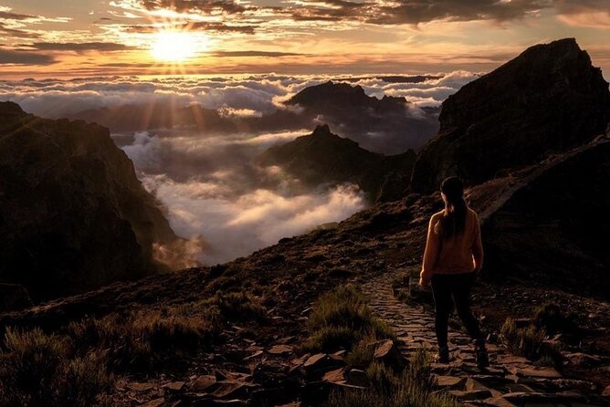 Sunrise Transfer To Pico Do Arieiro, Hike To Pico Ruivo & Return From Teixeira - Achada do Teixeira and the return ride, including Santana pass-by