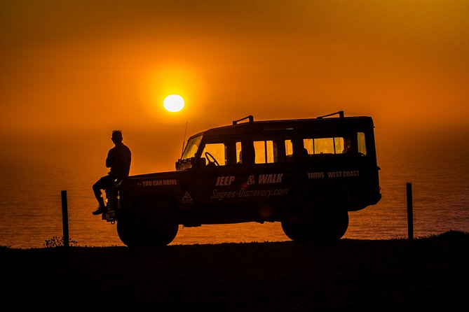 Sunset off-road Algarve Natural Park West Coast secret spot tour - Sunset at cliffs over 100 metres: the end of the world moment