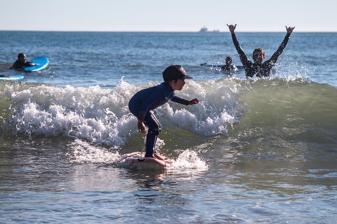 Surf Experience in Cascais - Who should book this surf lesson, and who might want a different option?
