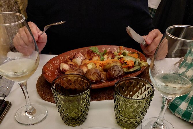 Taste of Porto: The Ultimate Full Meal Portuguese Food Tour - Key things you’ll like on Taste of Porto