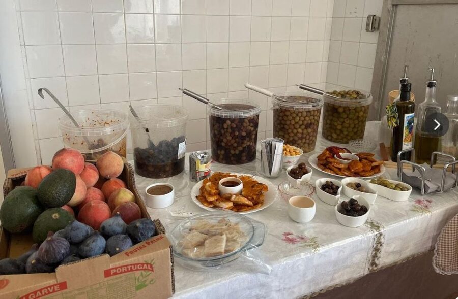 Tavira: Olive Factory Tour and Tasting - Finding Hélder Madeira and getting there without stress