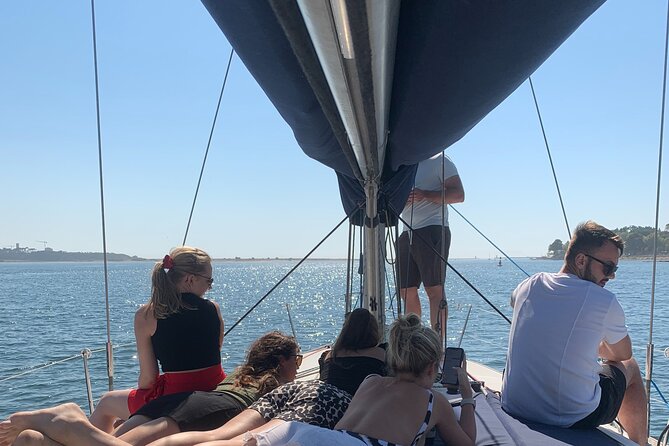The Best Douro Boat Tour - Boarding Day Comfort: Small Boat, Real Attention, and On-Board Conveniences