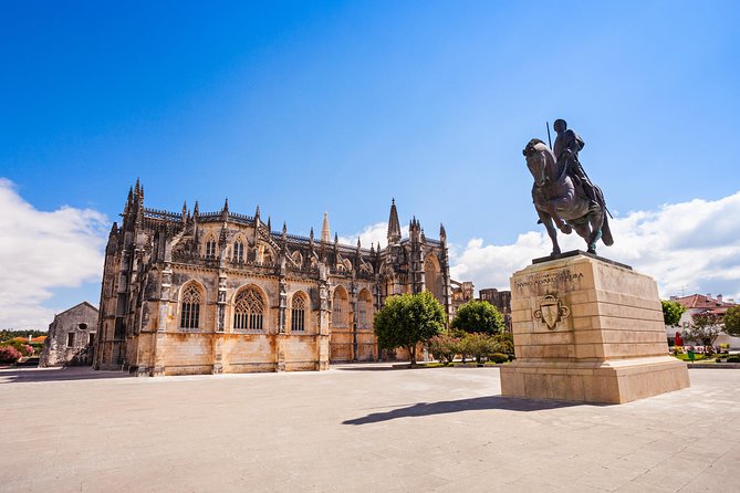 The Best of the West - Fátima, Nazaré, Óbidos & Batalha - How multi-language guiding affects your experience