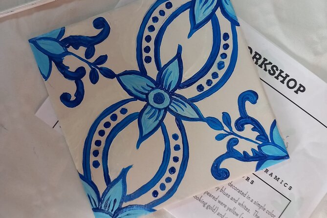 Tile Painting and Cocktails in Downtown Porto - Where the Workshop Meets You in Downtown Porto