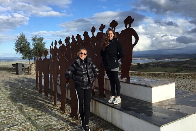 Tour Évora and Alentejo in a private tour - Chapel of Bones and the art of confronting mortality