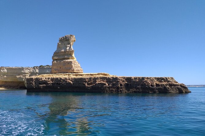 Tour to Benagil Caves and Coastline in Albufeira - Drinks and snacks: what you can buy and what to bring