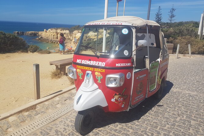 TOURS CARLOS SMILE TUK TUK - coast, country side or mix - Paderne Castle and Alte: History and Village Atmosphere