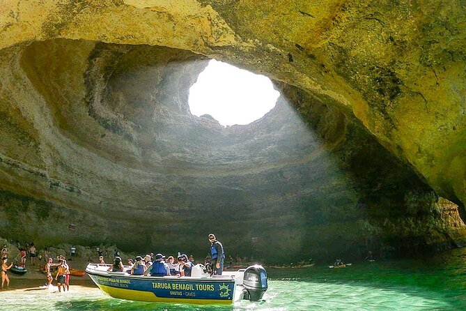 Traditional Tour - Benagil Cave - Key highlights to know before you go