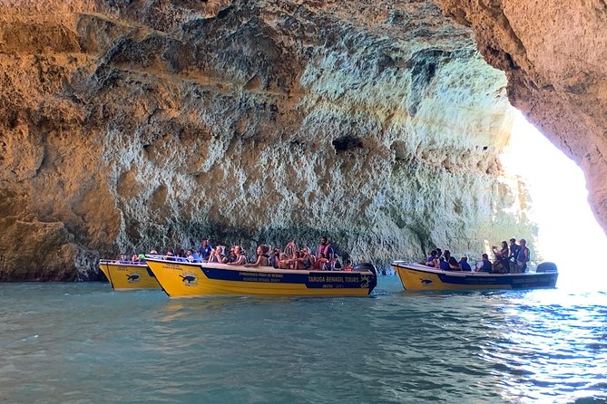 Traditional Tour - Benagil Cave - Marina Beach and Carvalho Beach: why the Carvoeiro area matters