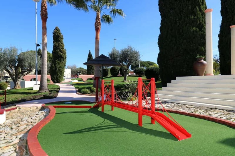 Vilamoura: Family Golf Park Game - Cooling, comfort, and small features you will actually notice