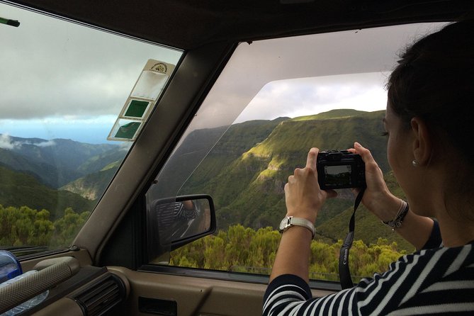 West Madeira 4x4 Tour with Local Guide - Cabo Girao glass-floored platform: the cliff payoff in a tight time window