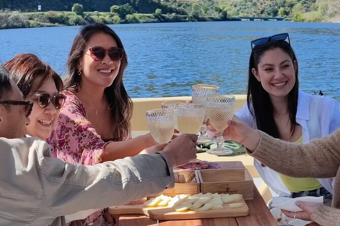 Wine Venture and Boat Trip in Douro Valley from Porto - Food and wine pacing: why this tour feels better than “bigger winery” days