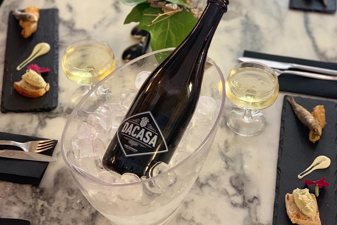Winner 2025 Undiscovered Lisbon Food & Wine Tour by Eating Europe - Cantinho do Aziz and the Mozambican flavors Lisbon carries forward