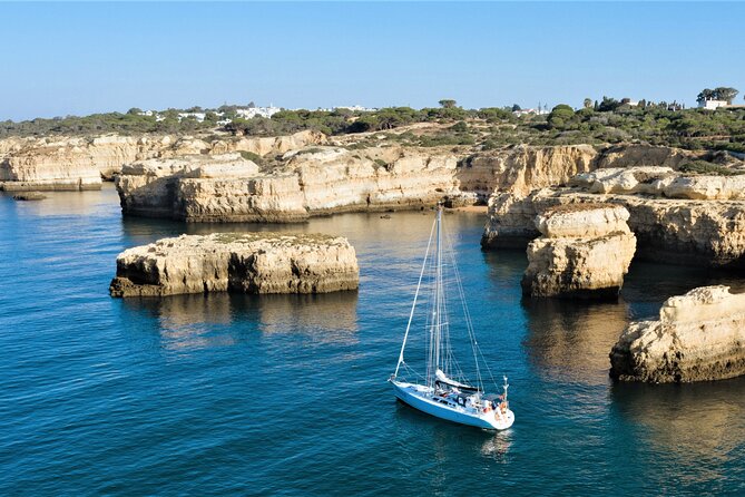 Yatch FINISMAR: 6 hours cruise with Beach BBQ (14passengers) - Sailing vs motoring: wind decides your soundtrack